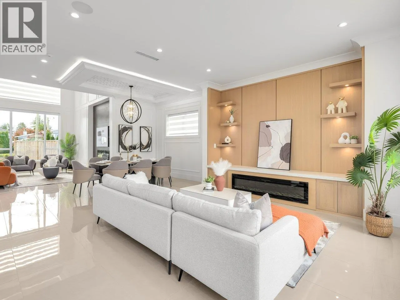 7586 LANCING PLACE
