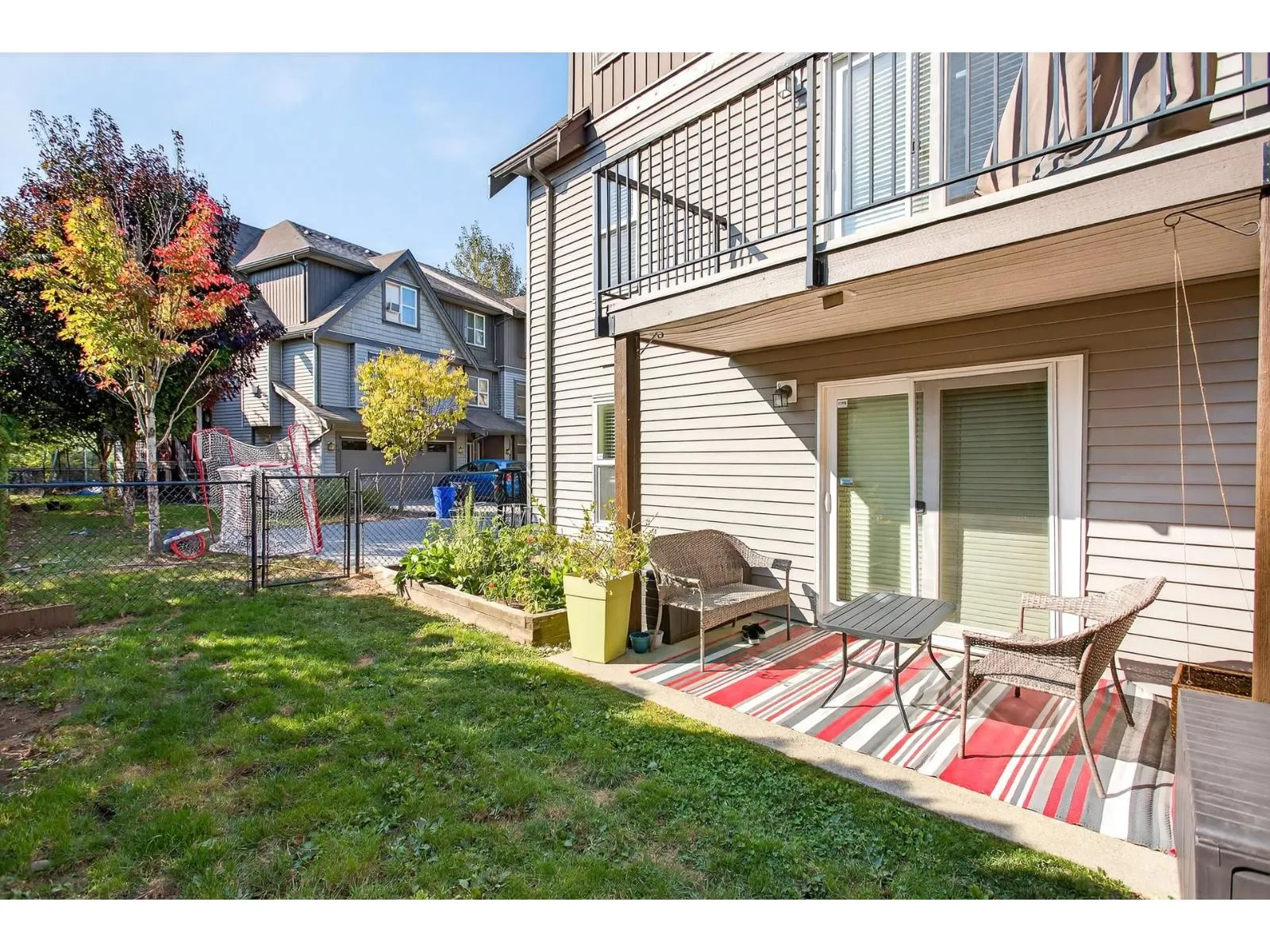 12 45085 WOLFE ROAD|Chilliwack Proper West