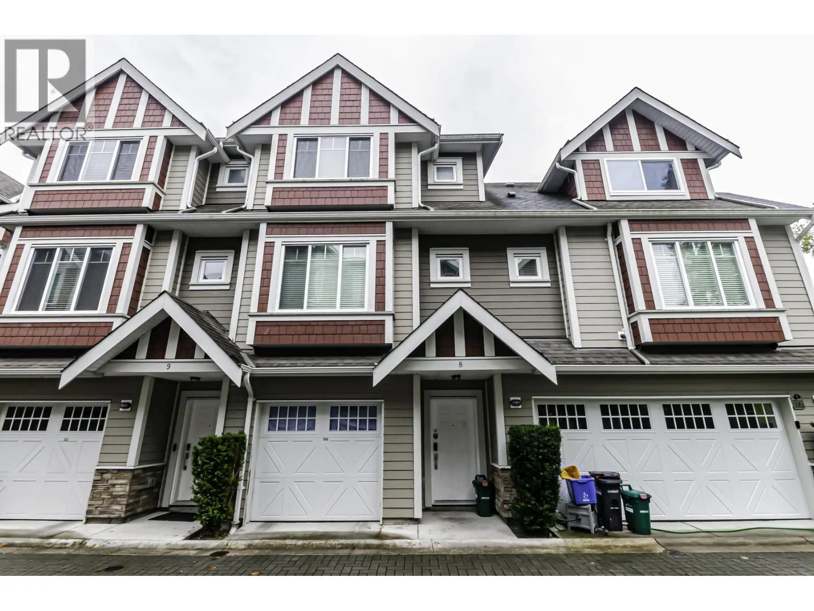 8 9780 GENERAL CURRIE ROAD