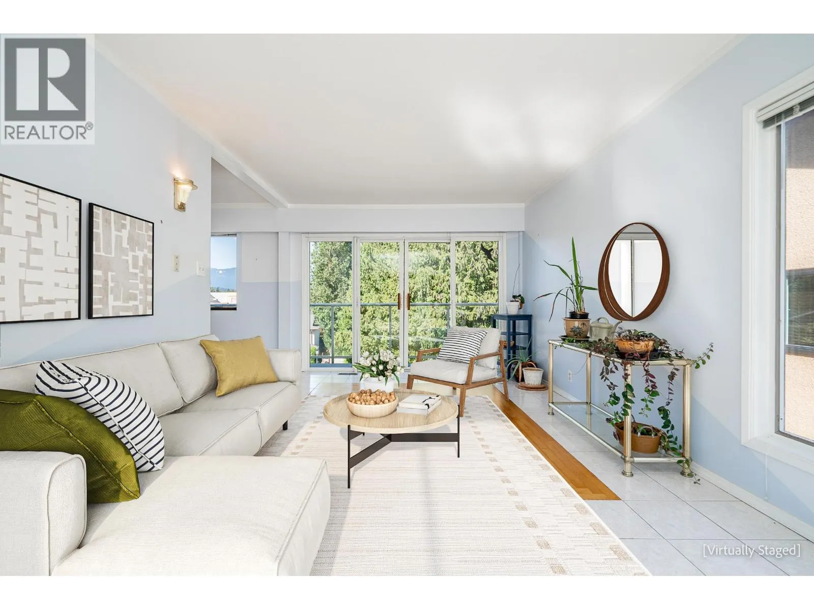5 TUXEDO PLACE