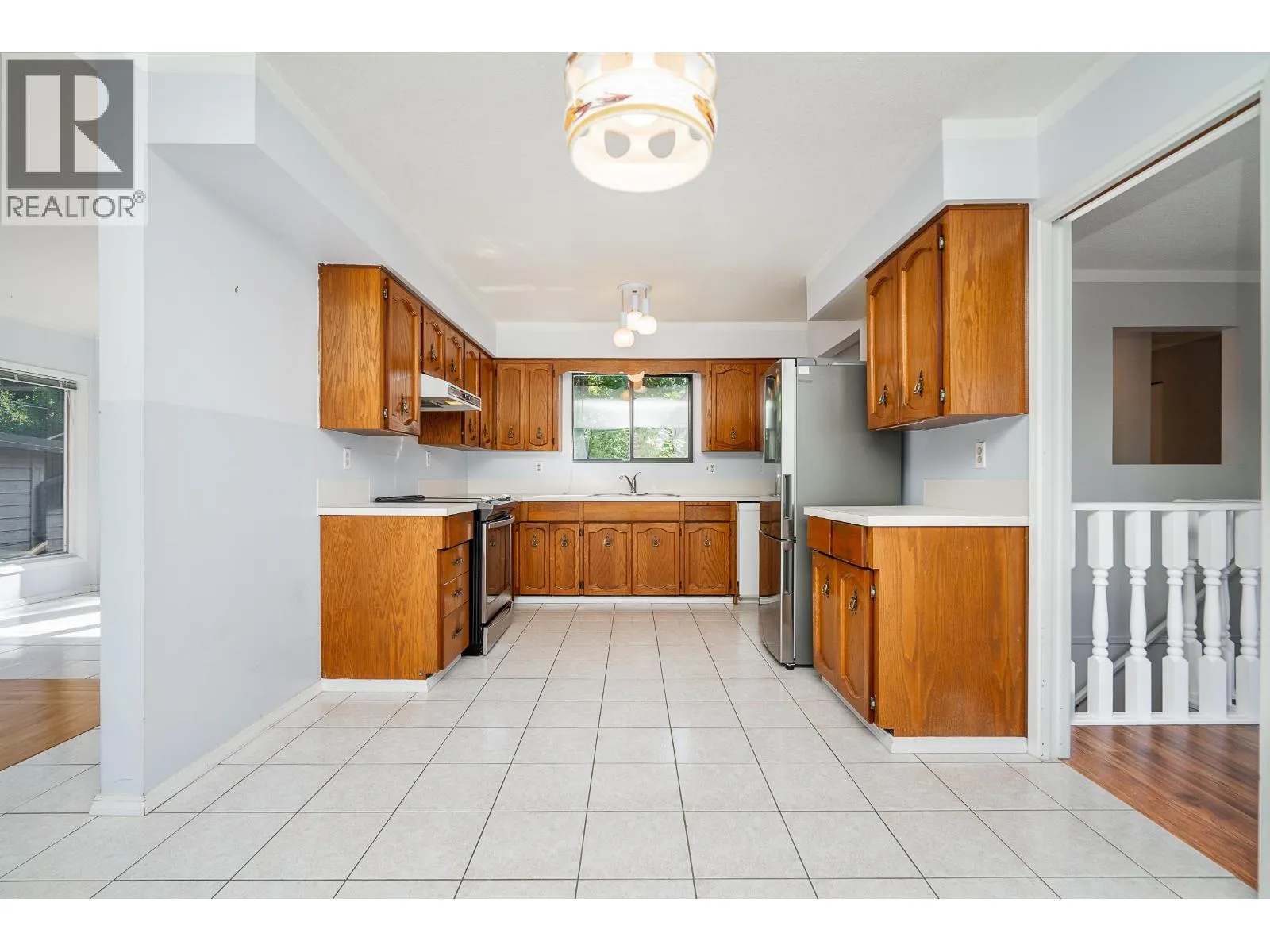 5 TUXEDO PLACE