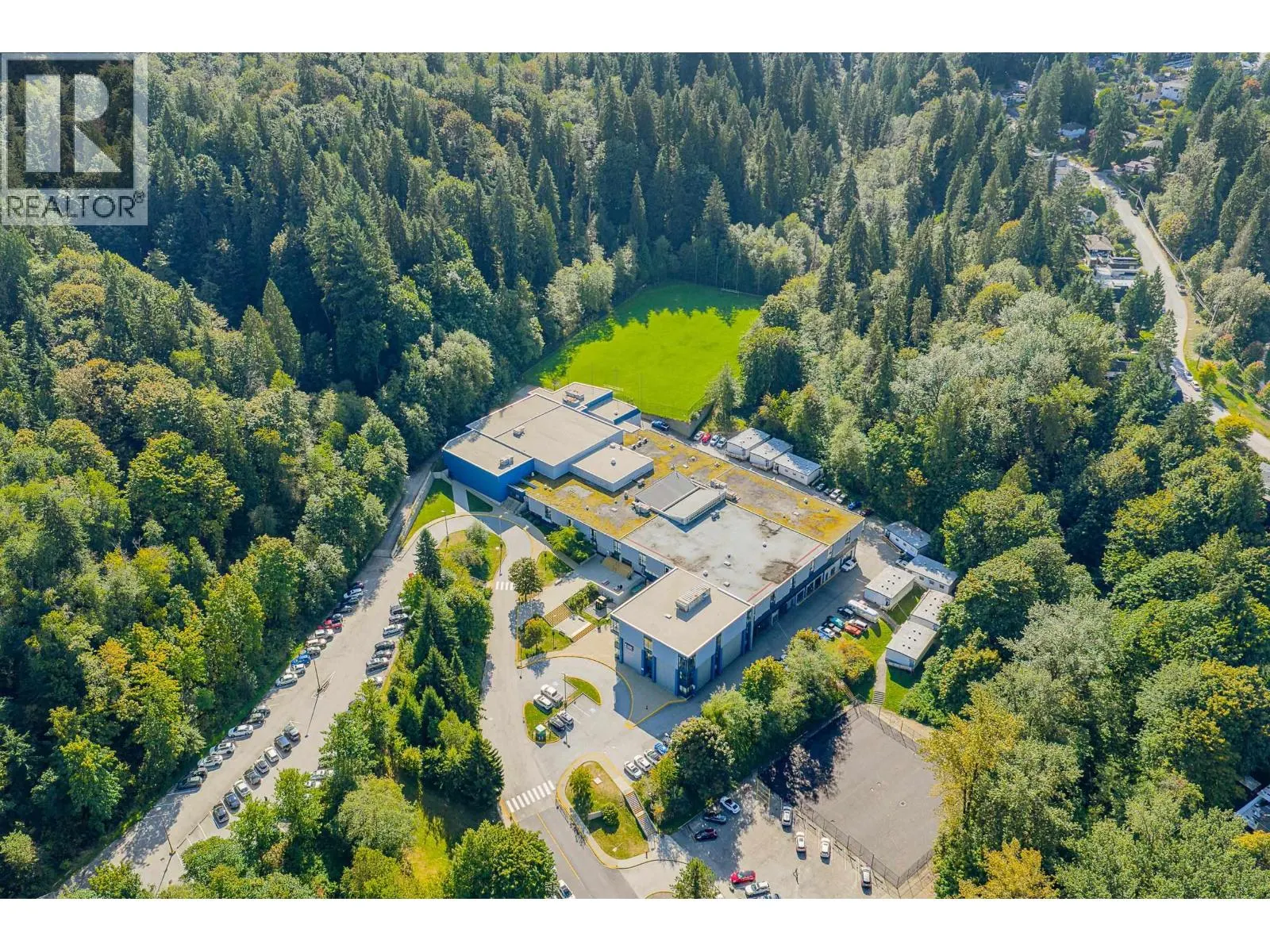 5 TUXEDO PLACE