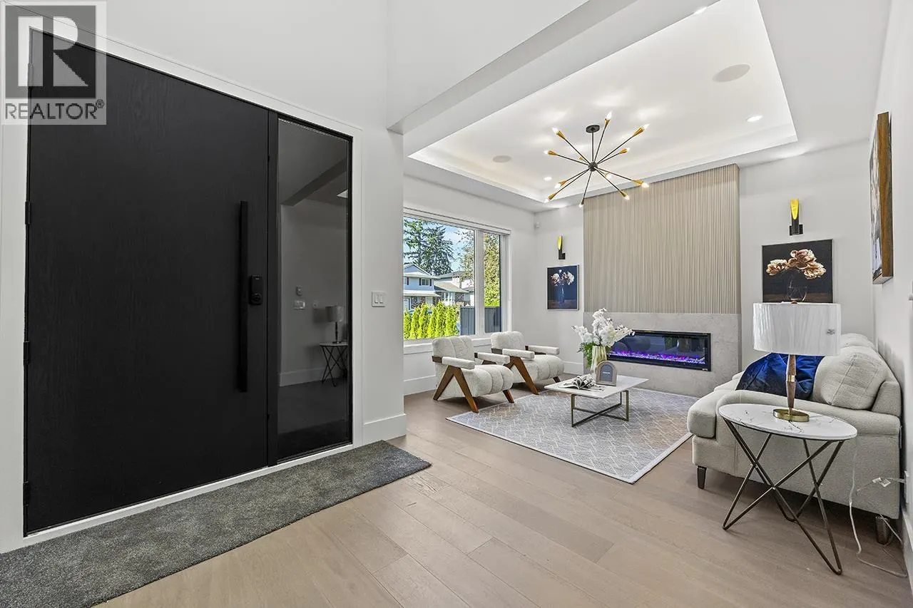 687 FOLSOM STREET