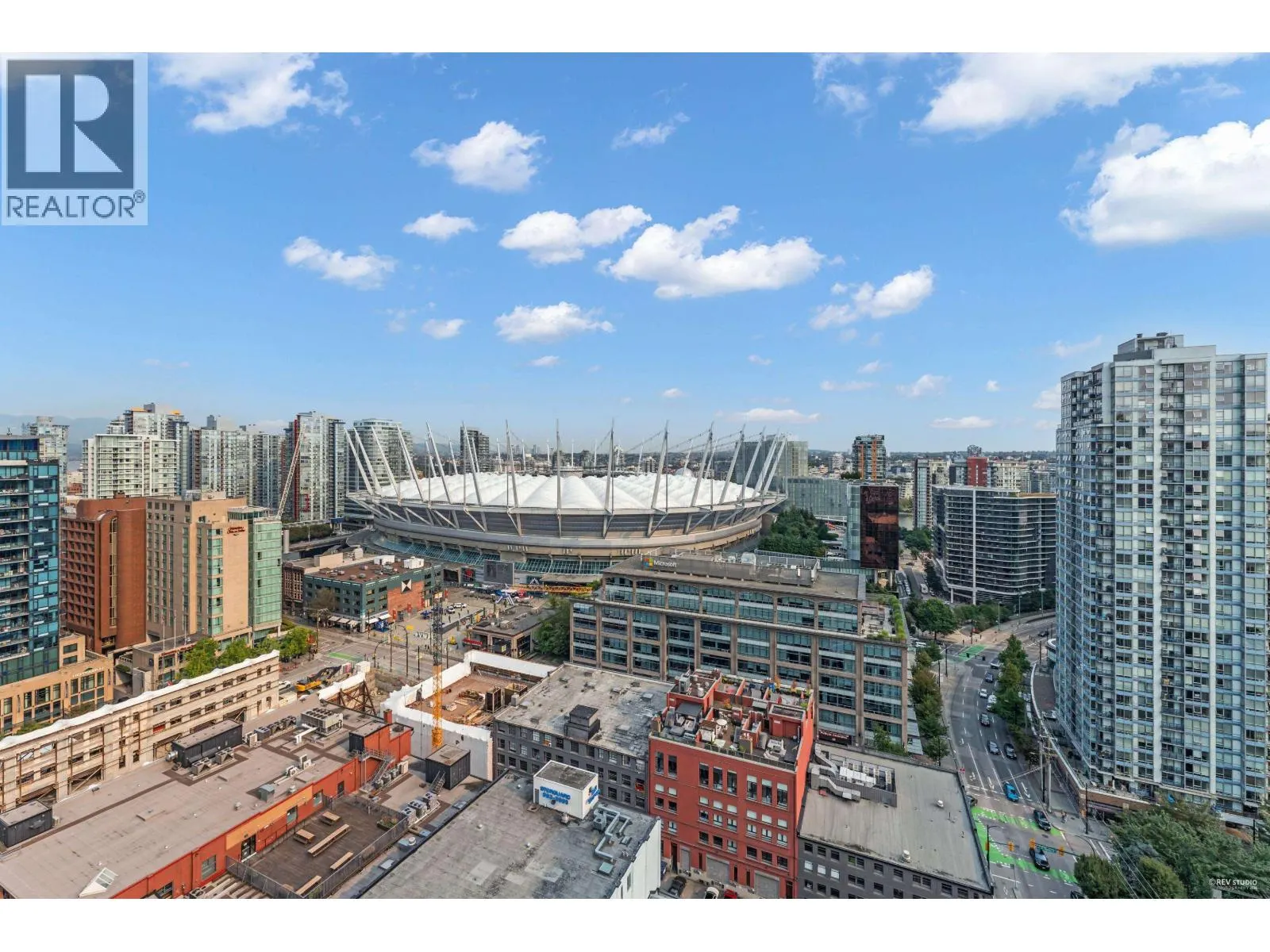 2103 885 CAMBIE STREET