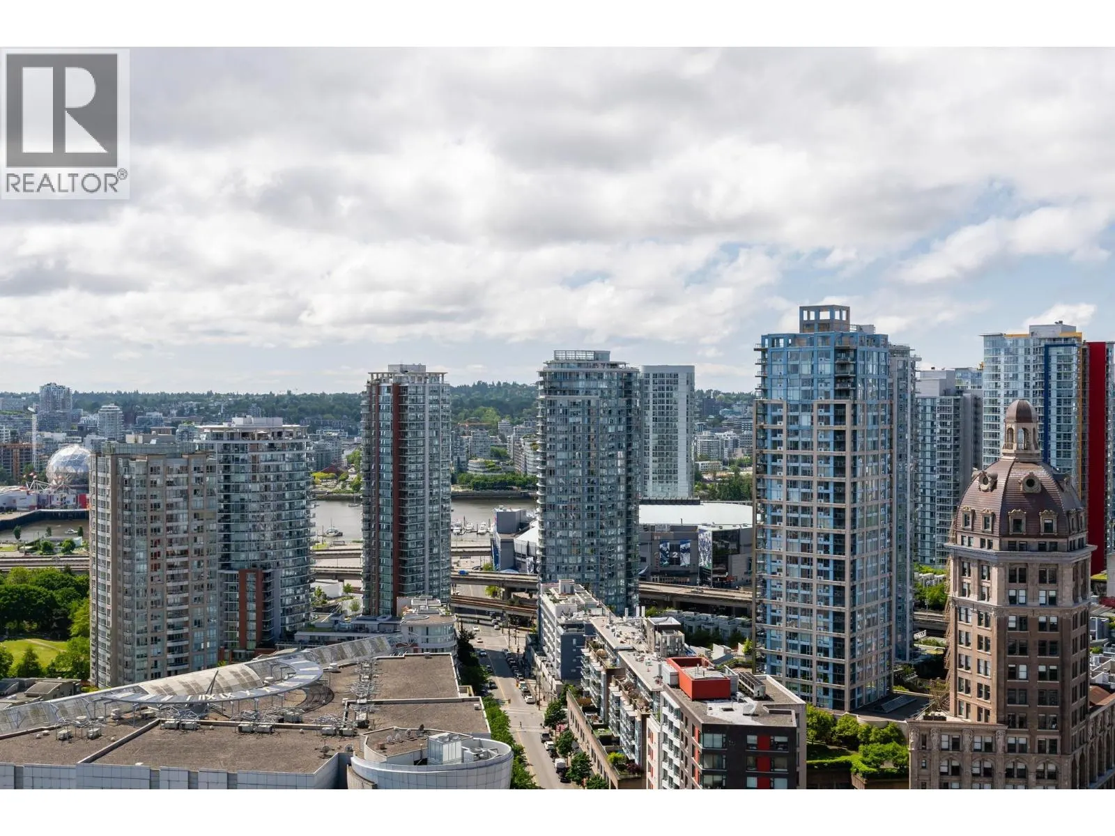 2705 108 W CORDOVA STREET