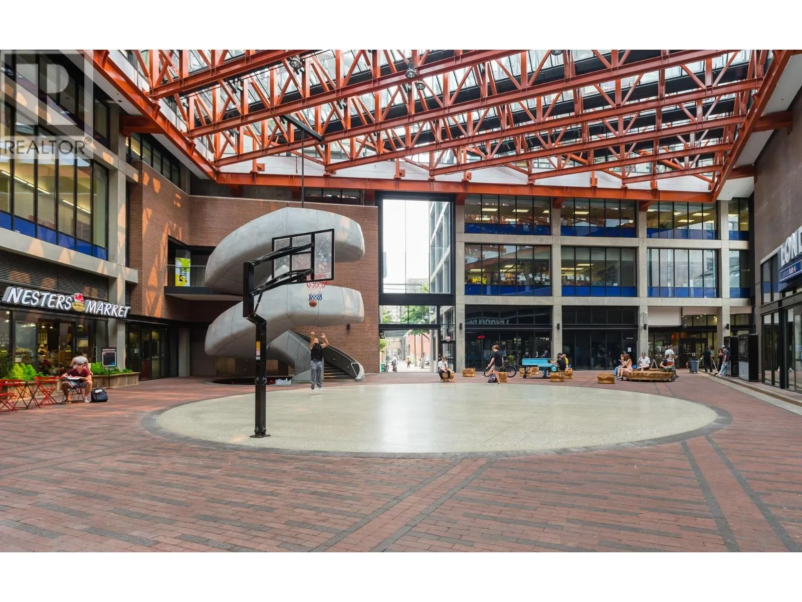 2705 108 W CORDOVA STREET