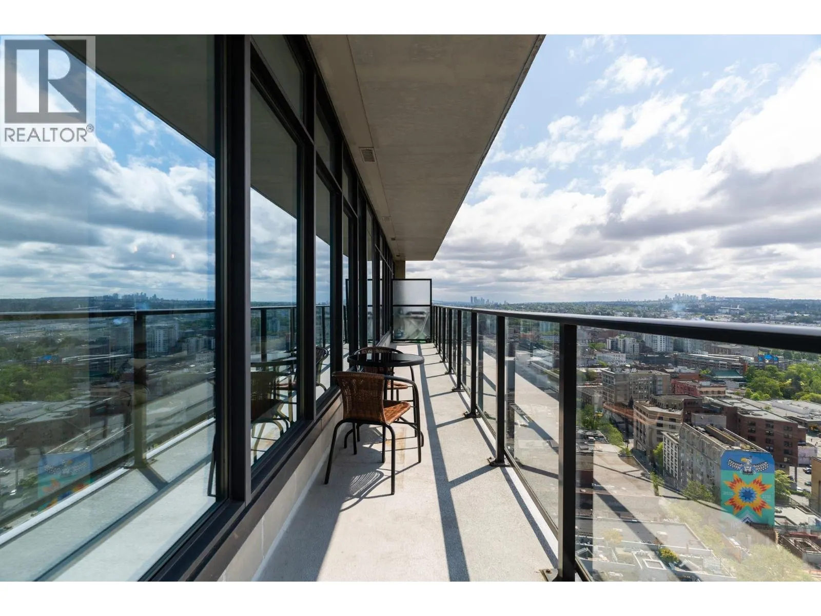 2705 108 W CORDOVA STREET
