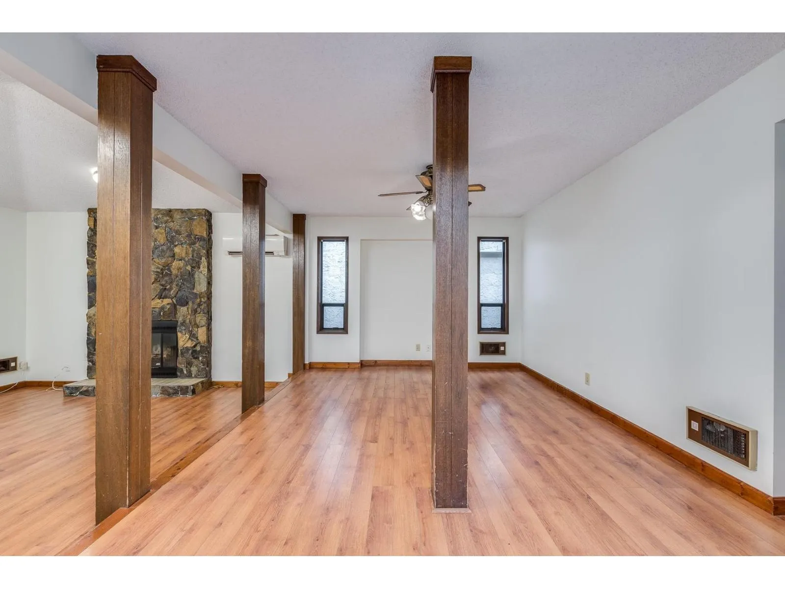 11734 ALDERWOOD CRESCENT