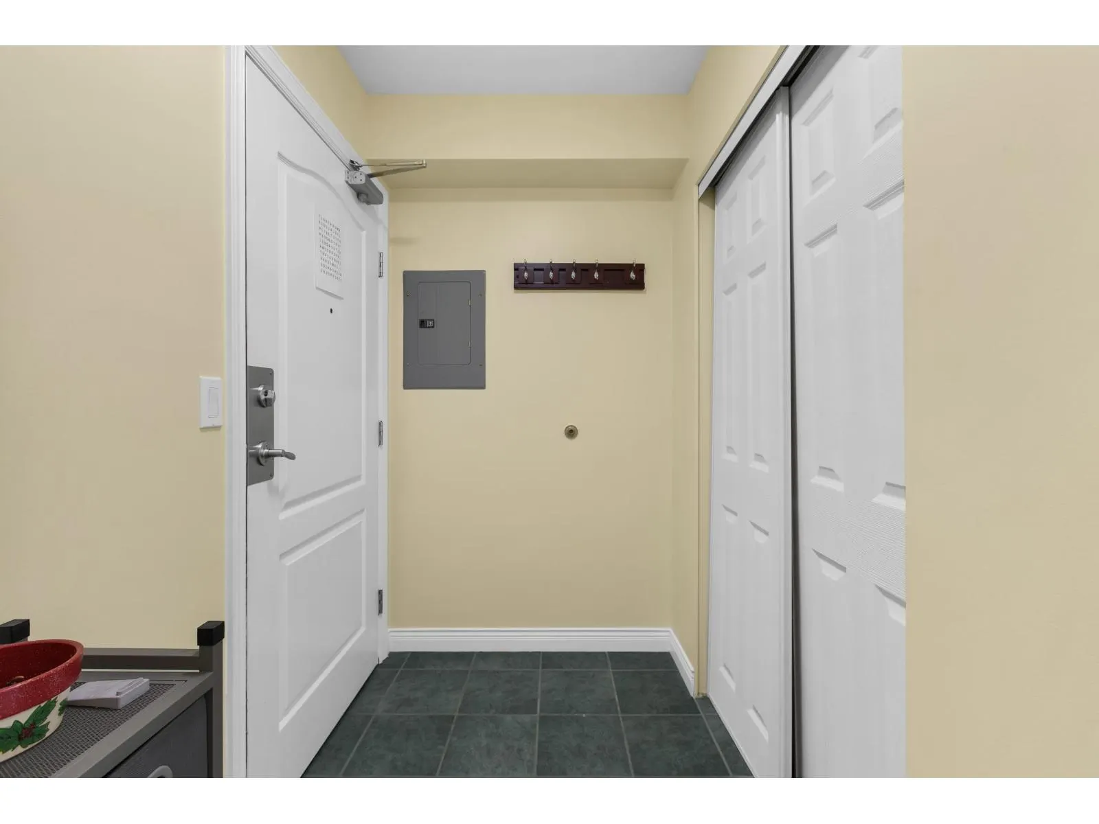 202 20237 54 AVENUE