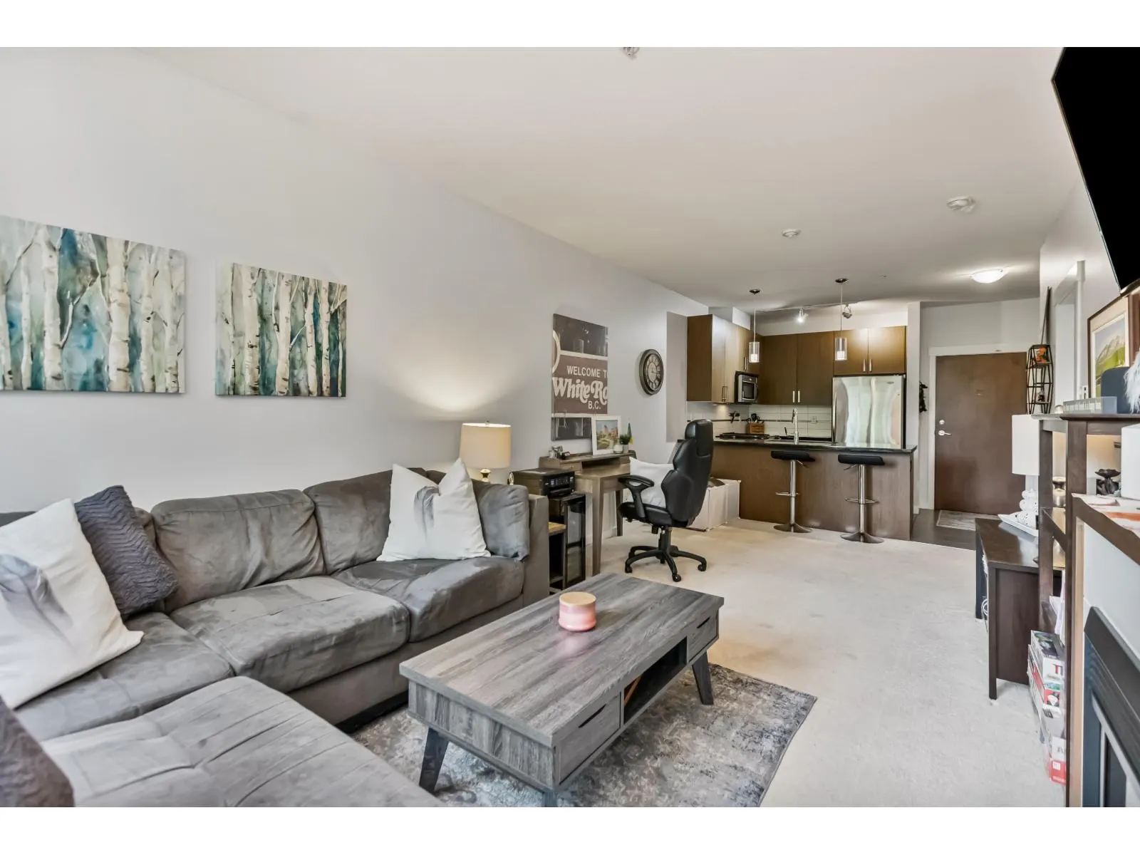 329 15988 26 AVENUE