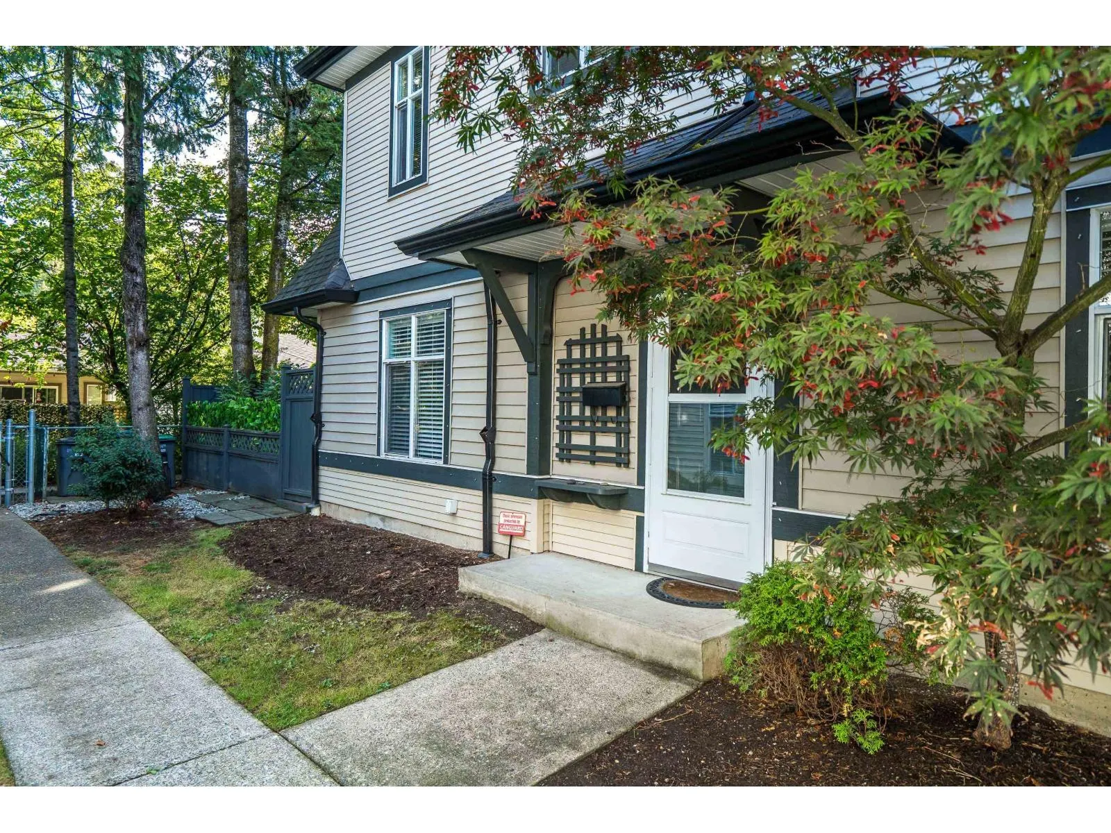 4 18883 65 AVENUE