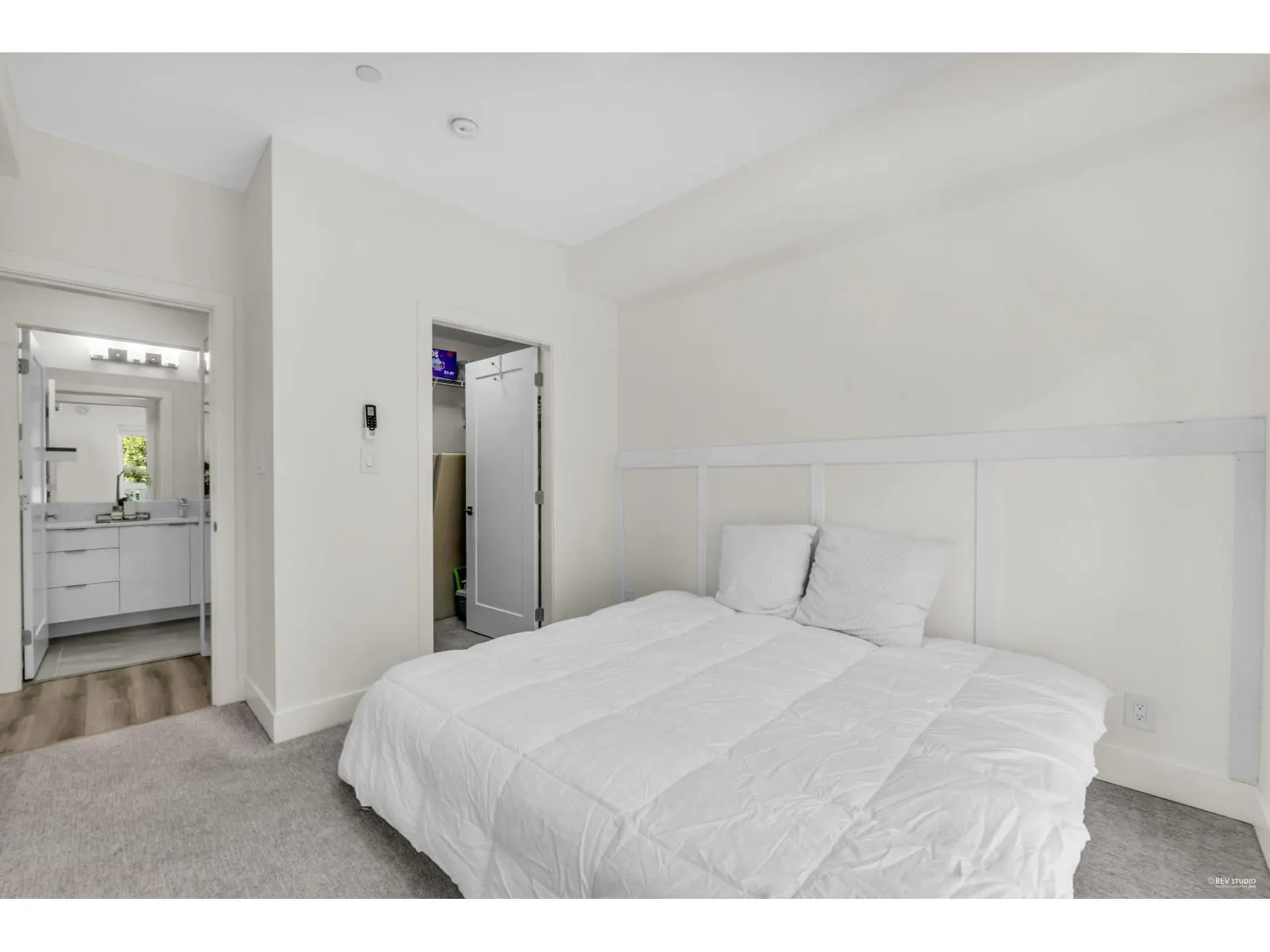 B212 8447 202 STREET