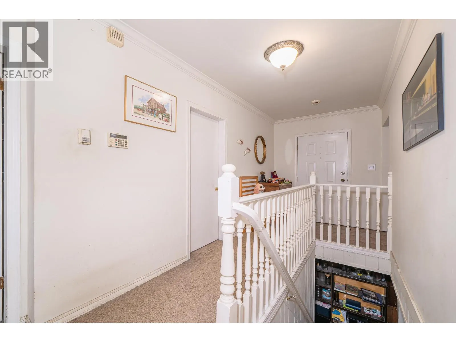 4277 CASTLEWOOD CRESCENT