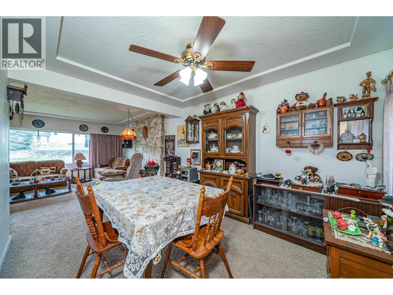 4277 CASTLEWOOD CRESCENT