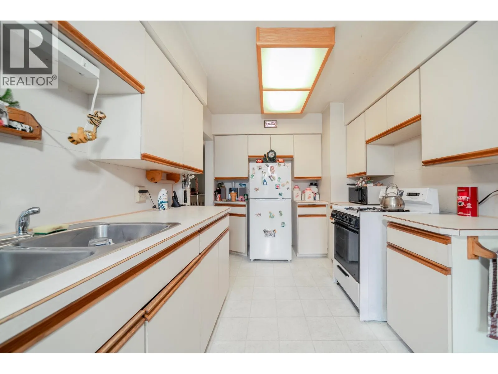 4277 CASTLEWOOD CRESCENT