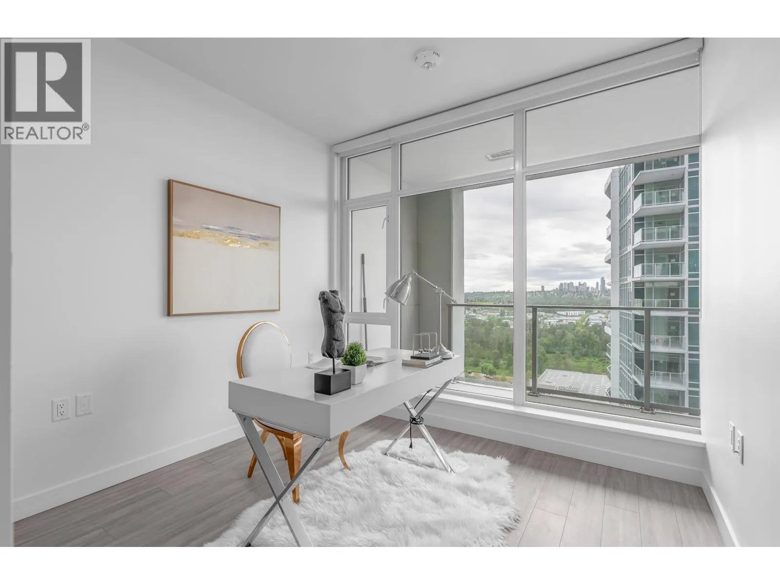 2702 2311 BETA AVENUE