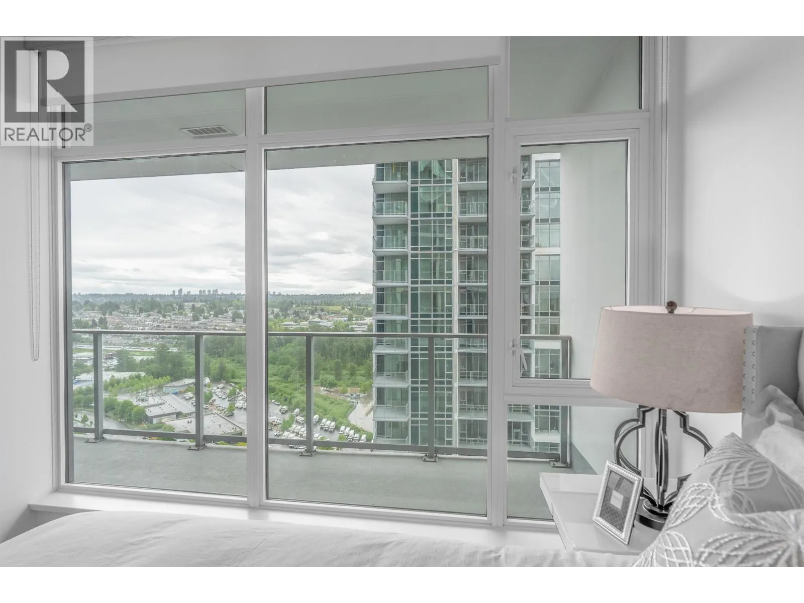 2702 2311 BETA AVENUE