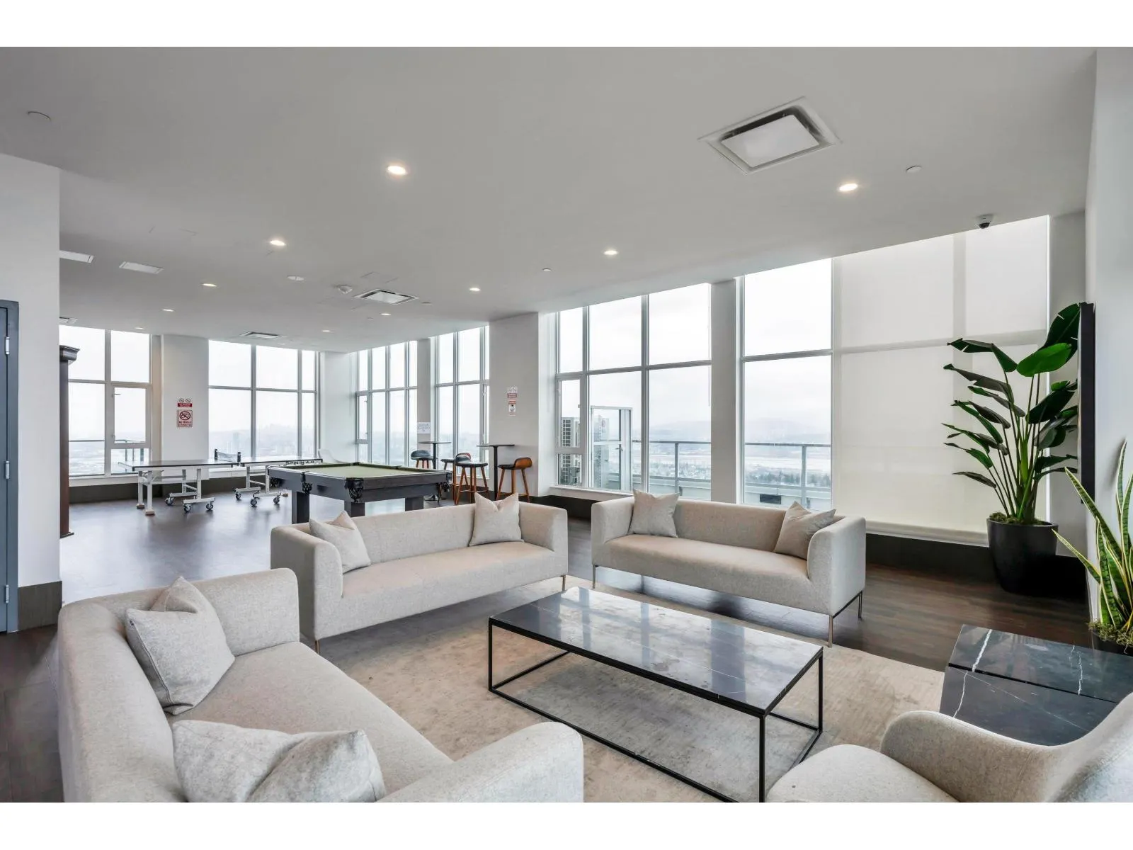 2809 13350 CENTRAL AVENUE