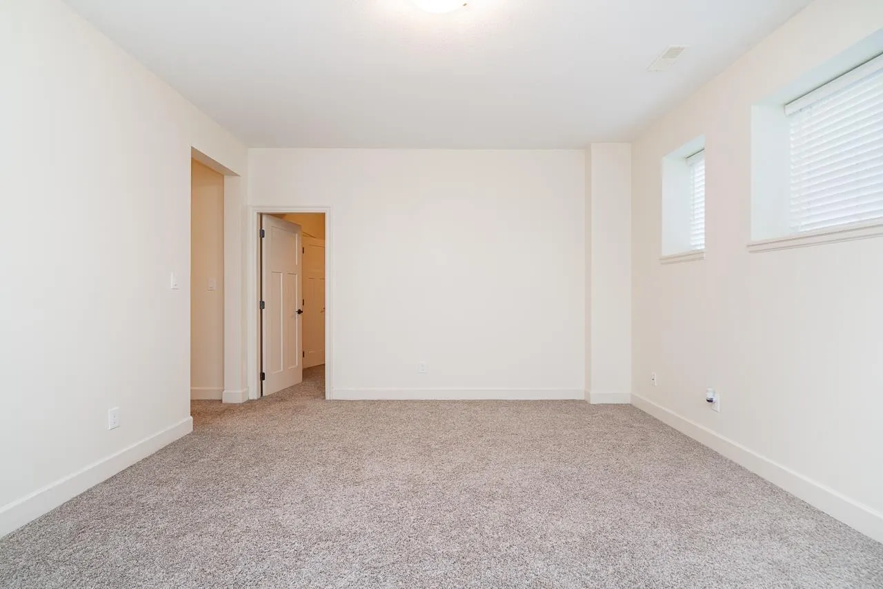 8512 BRADSHAW PLACE|Eastern Hillsides