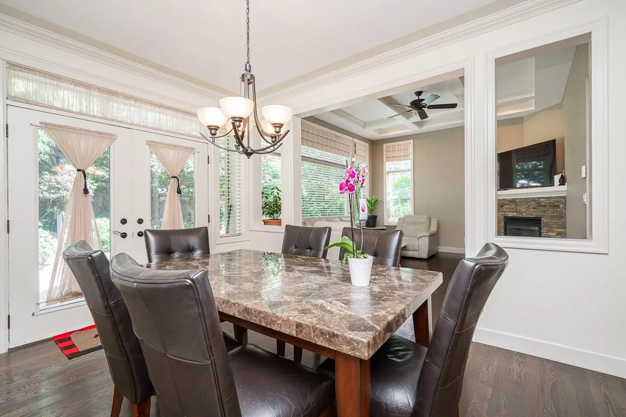 8512 BRADSHAW PLACE|Eastern Hillsides