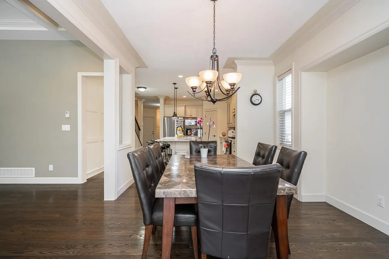 8512 BRADSHAW PLACE|Eastern Hillsides