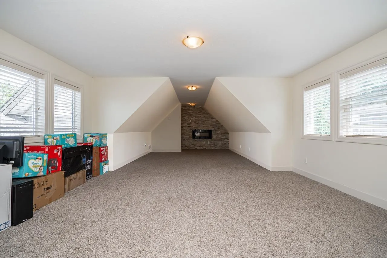 8512 BRADSHAW PLACE|Eastern Hillsides