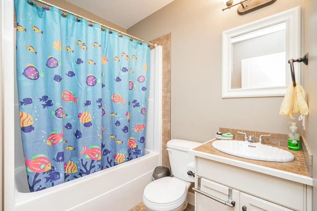 8512 BRADSHAW PLACE|Eastern Hillsides