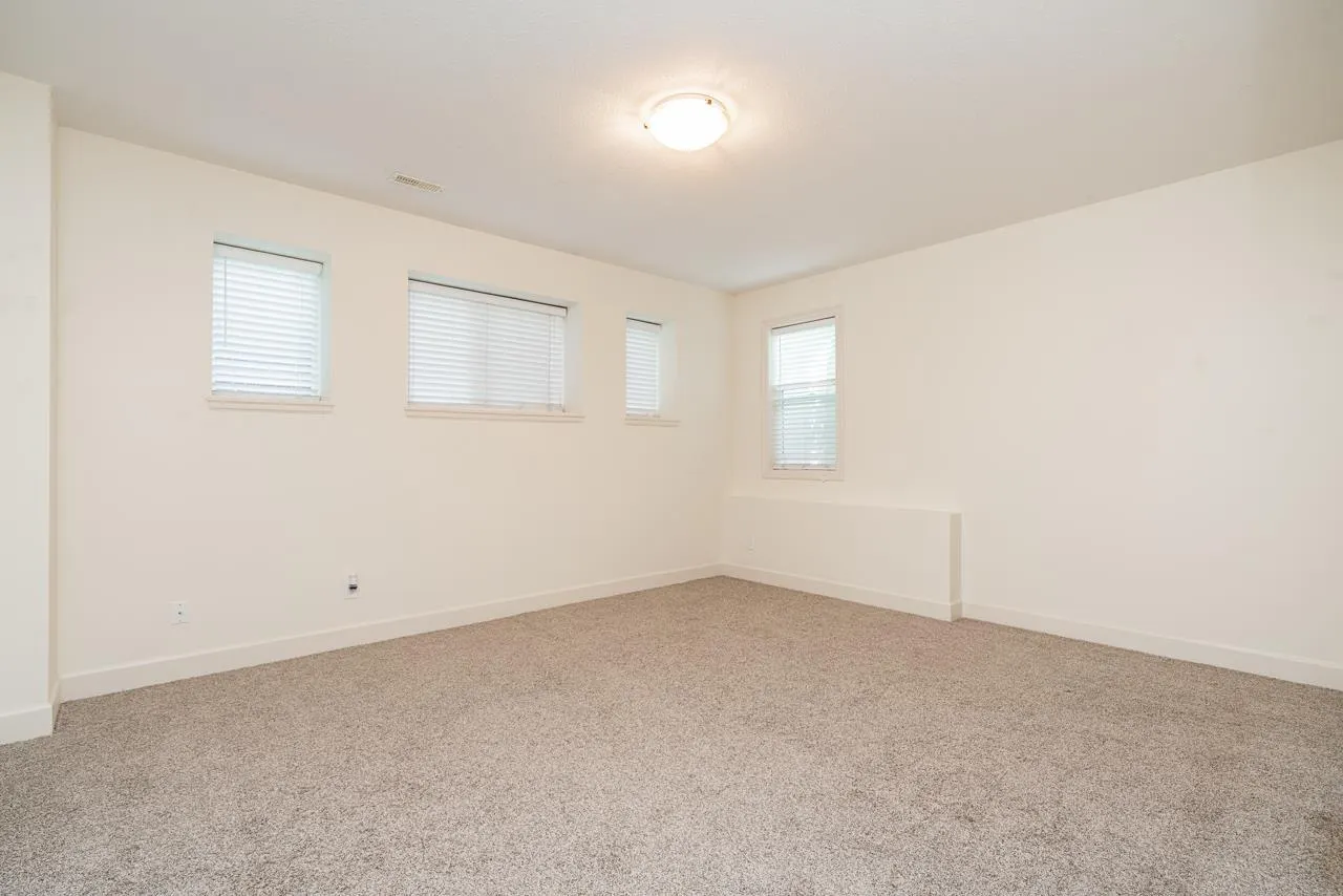 8512 BRADSHAW PLACE|Eastern Hillsides