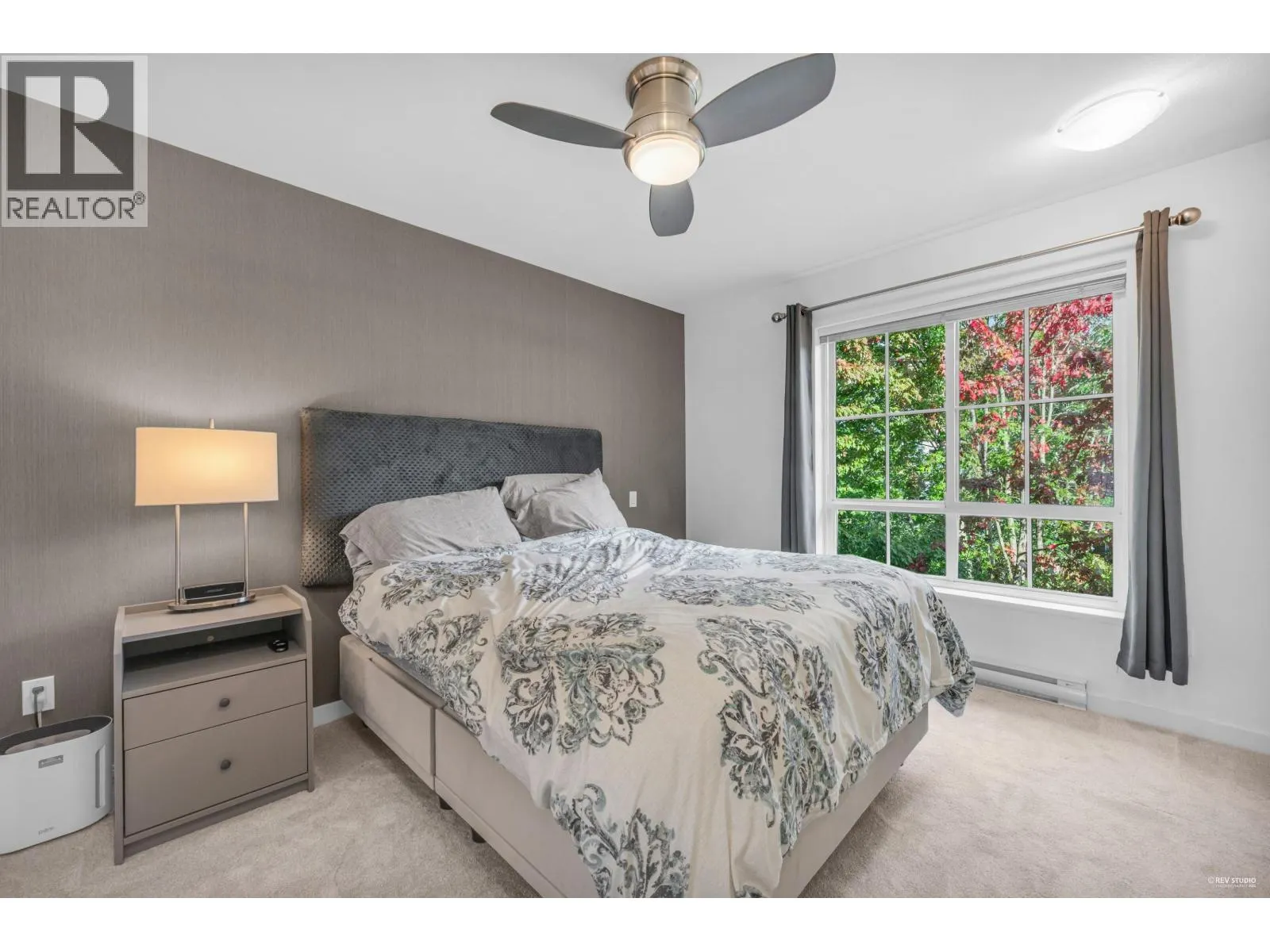 64 2423 AVON PLACE