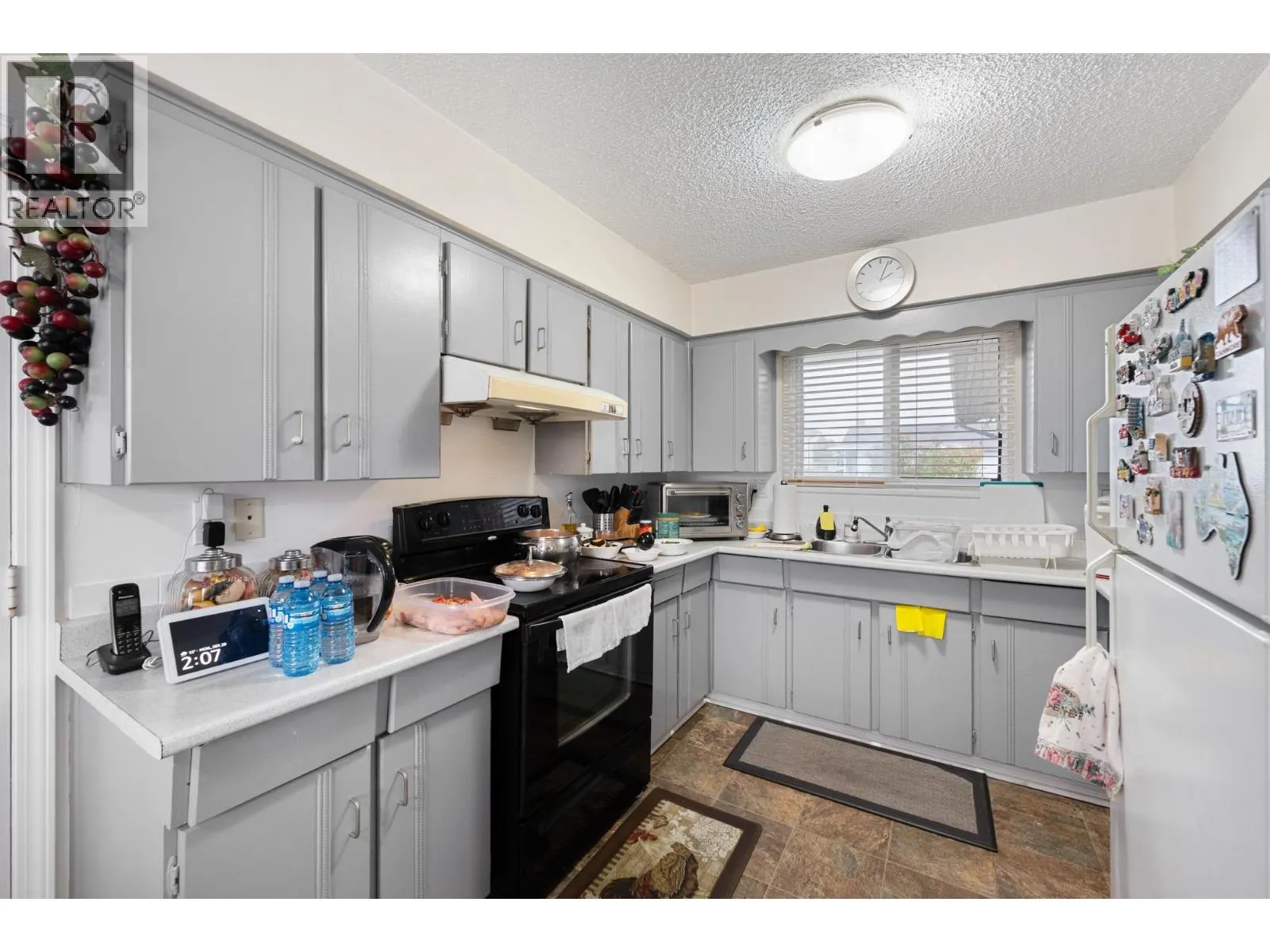 3391 BOWEN DRIVE