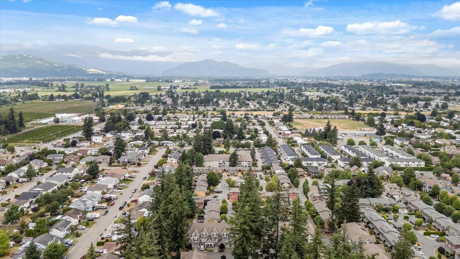 36 5960 COWICHAN STREET|Garrison Crossing