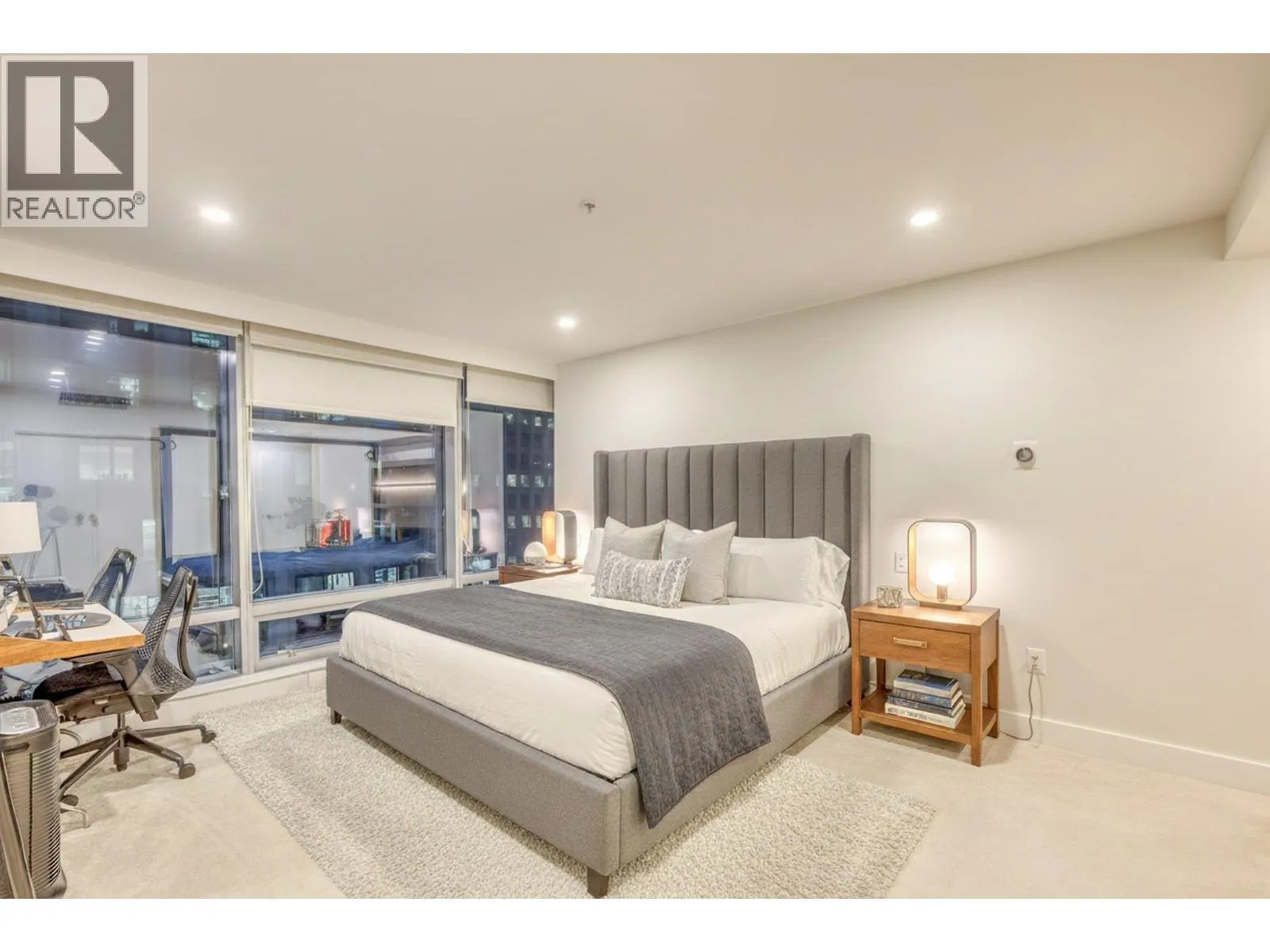 1702 1111 ALBERNI STREET