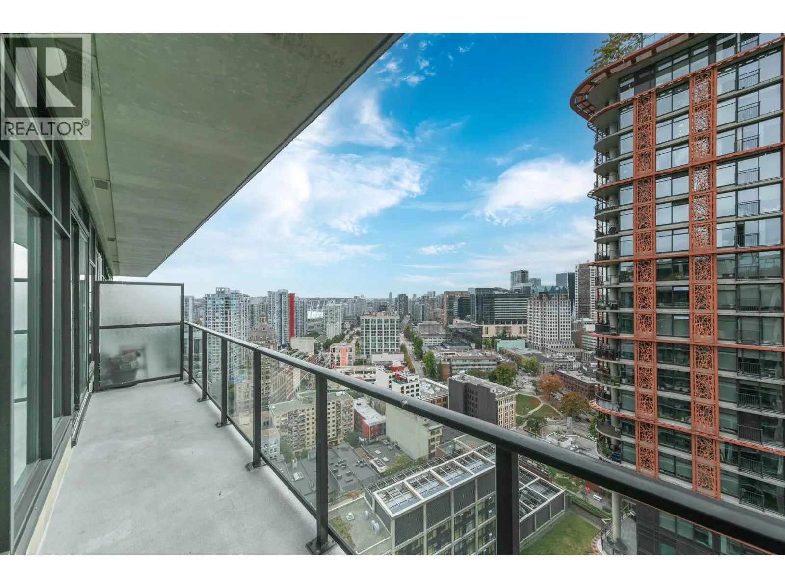 PH7 108 W CORDOVA STREET