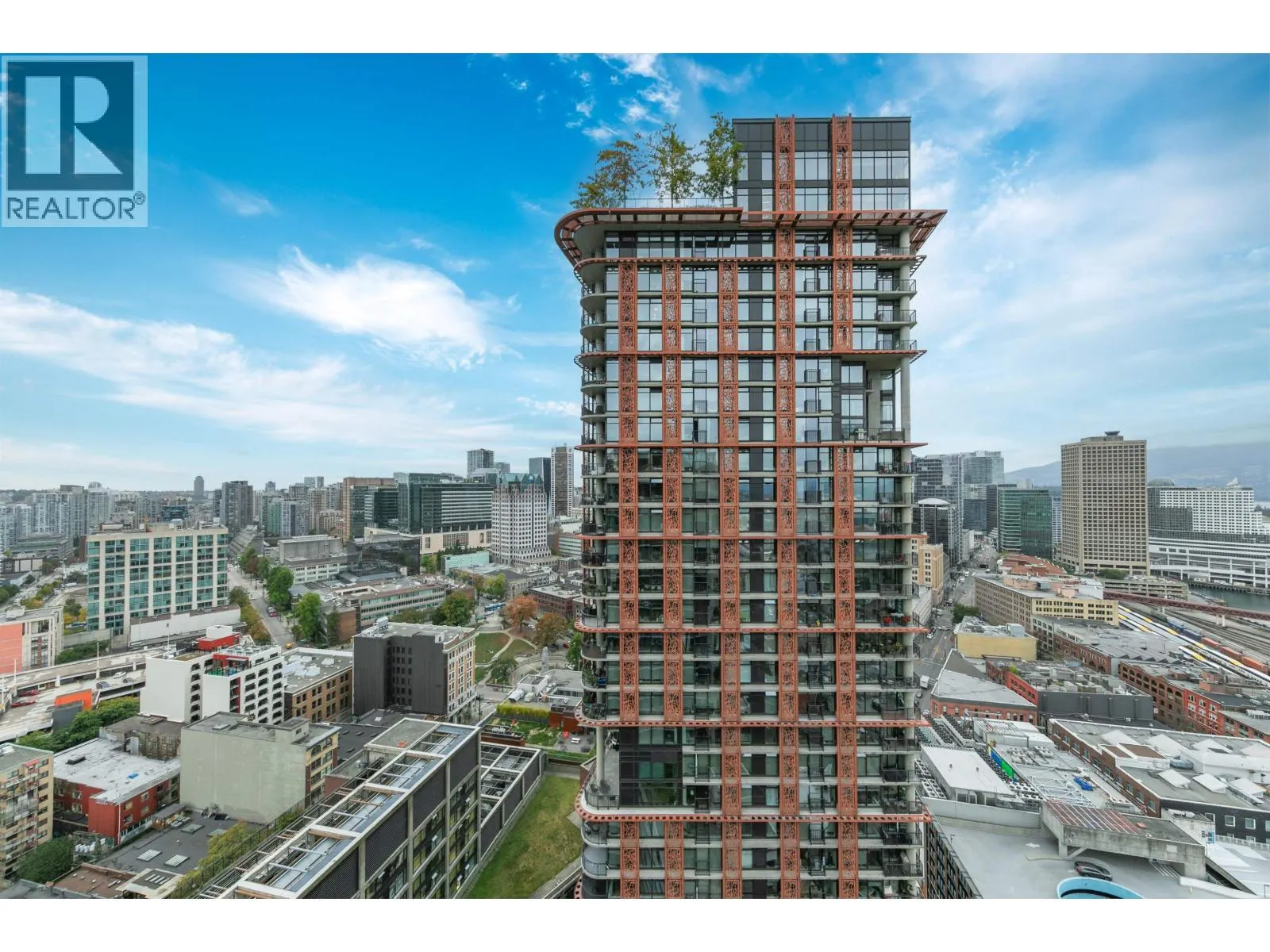 PH7 108 W CORDOVA STREET