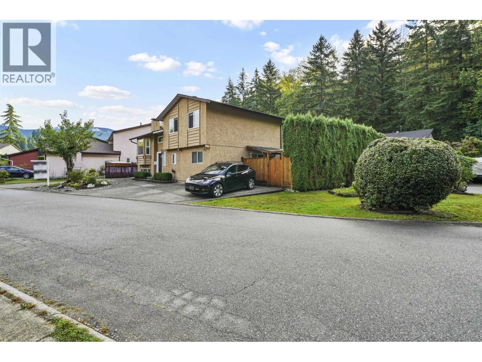 1184 PARKLAND DRIVE