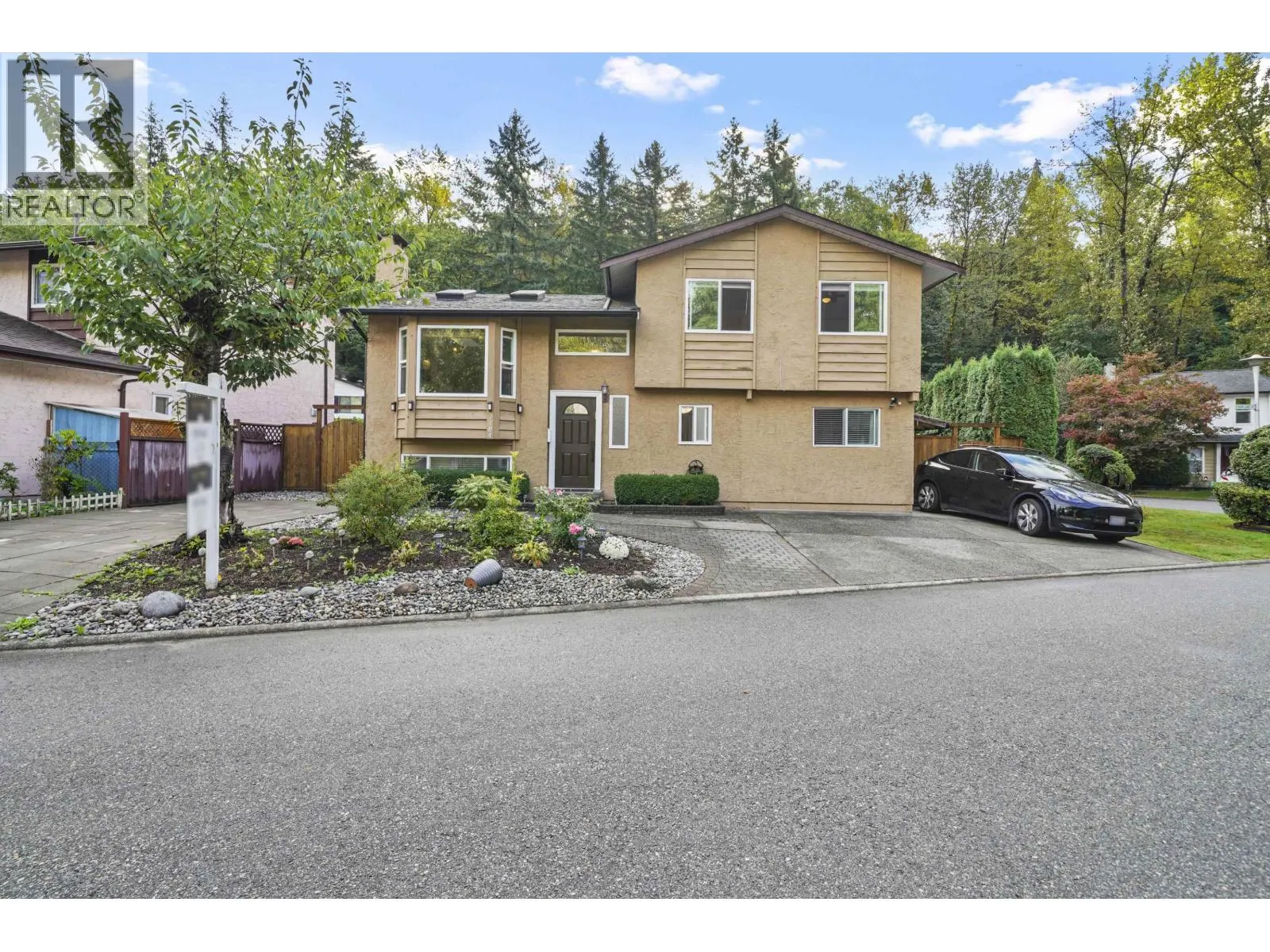 1184 PARKLAND DRIVE