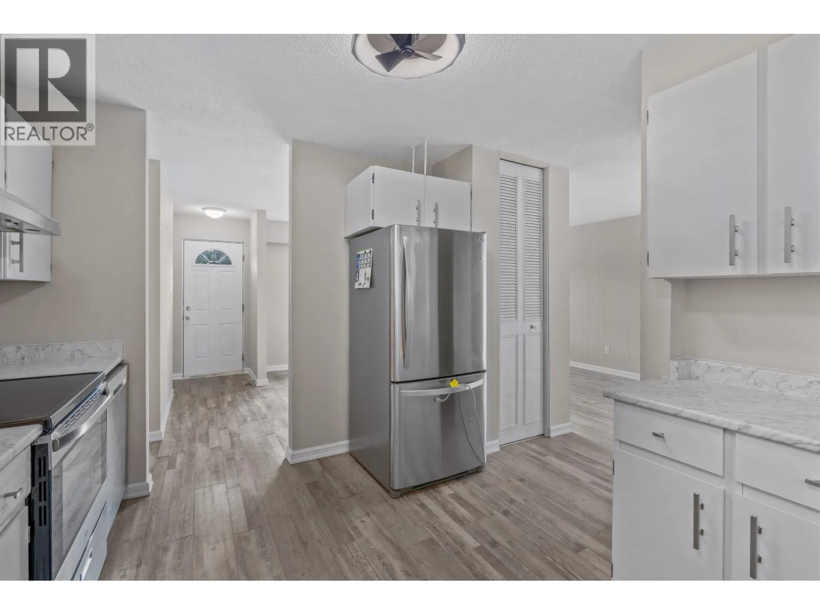 2426 LISGAR CRESCENT