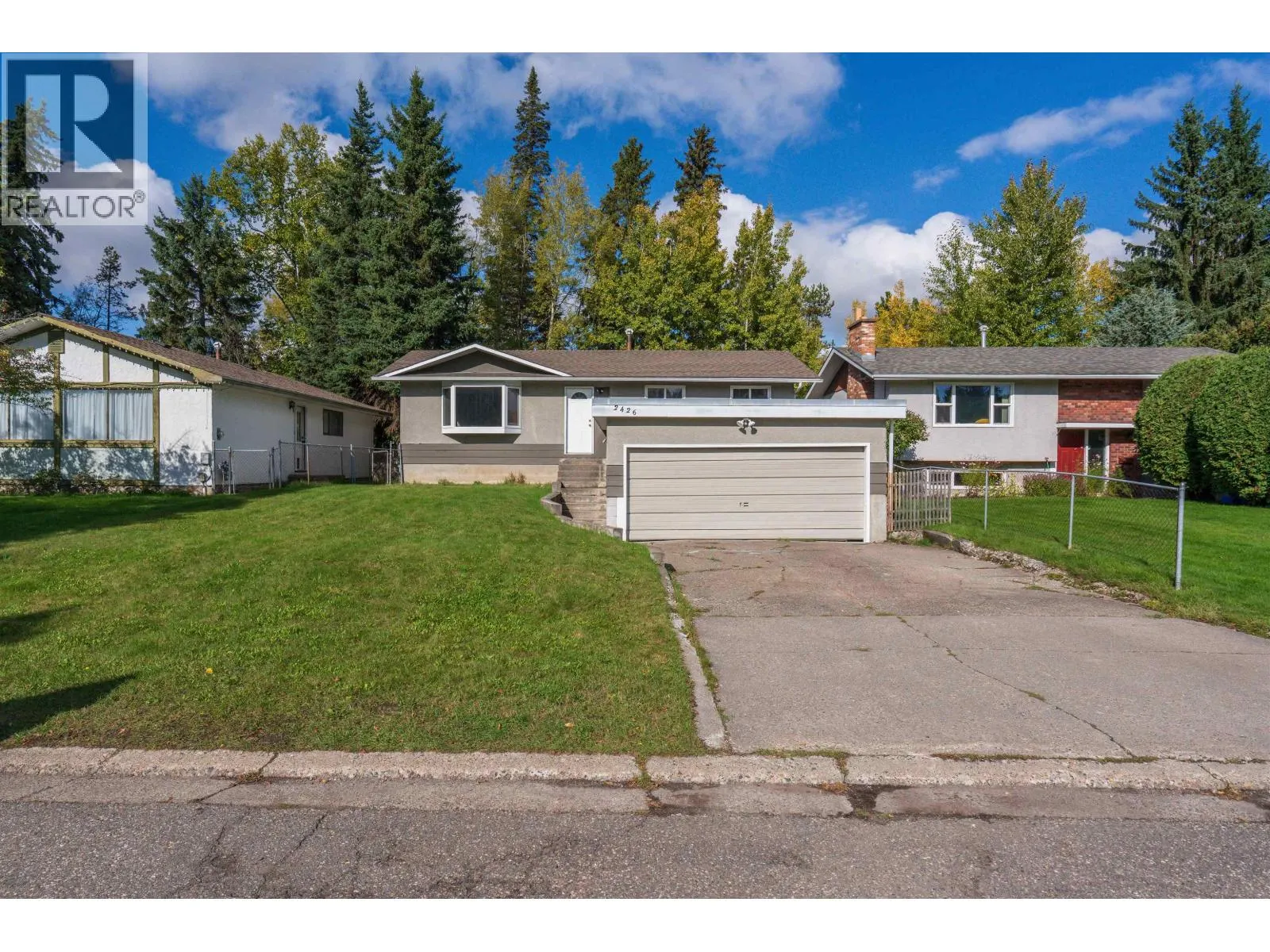 2426 LISGAR CRESCENT