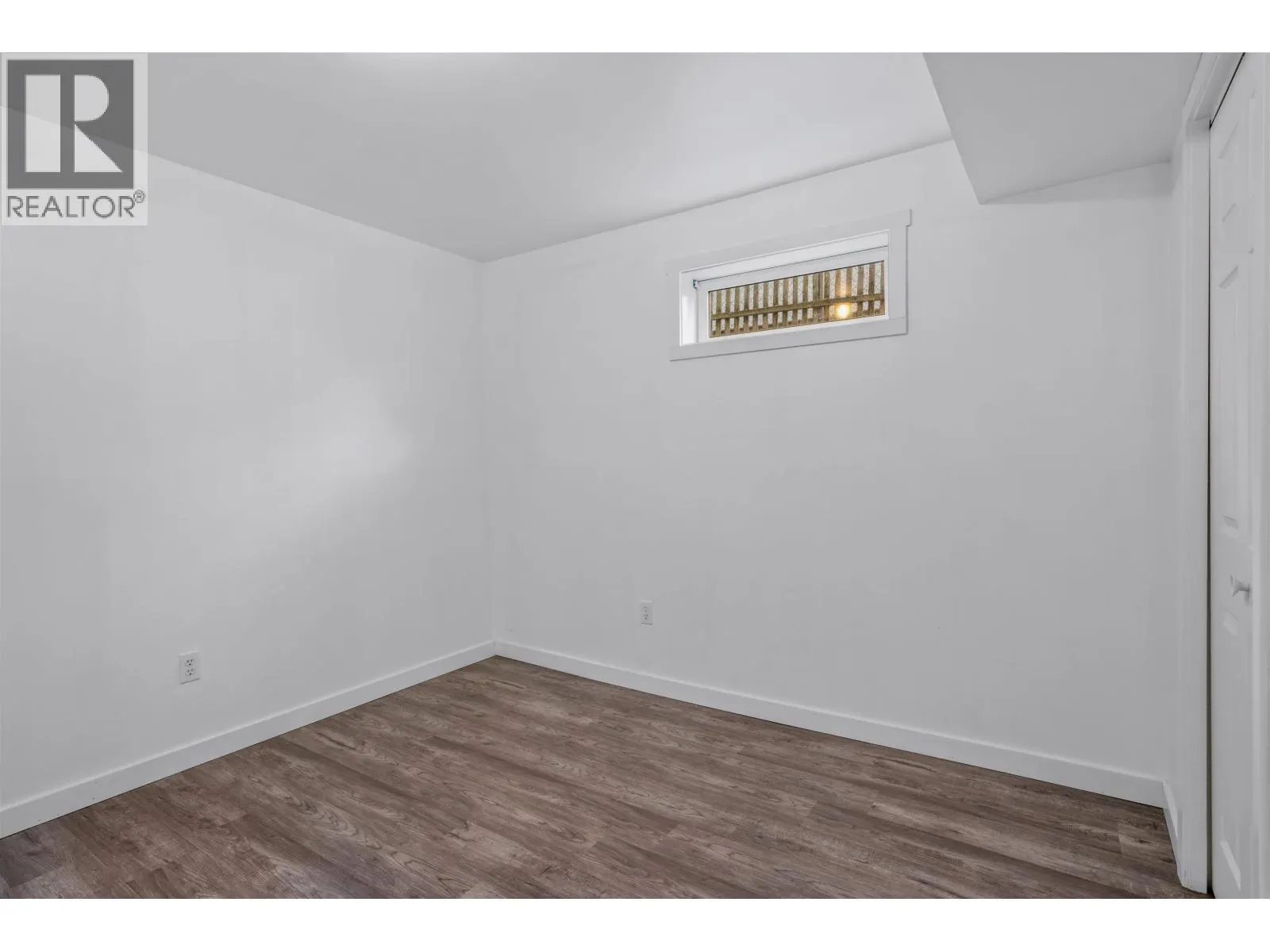 2426 LISGAR CRESCENT