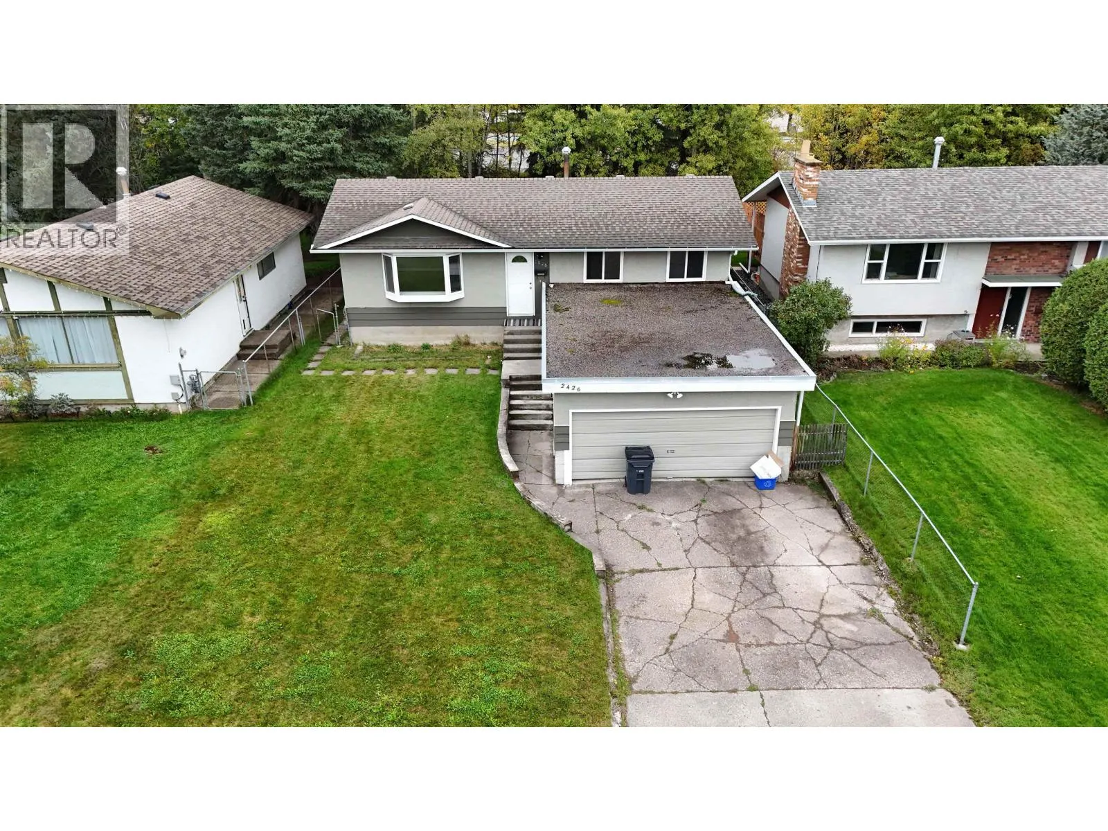 2426 LISGAR CRESCENT