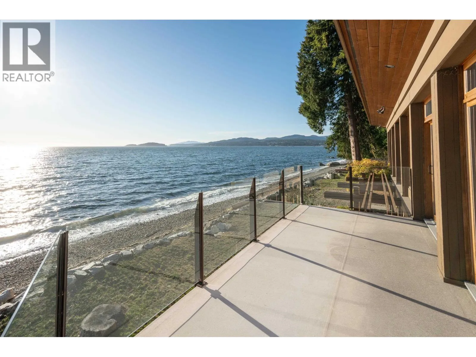 4893 SUNSHINE COAST HIGHWAY