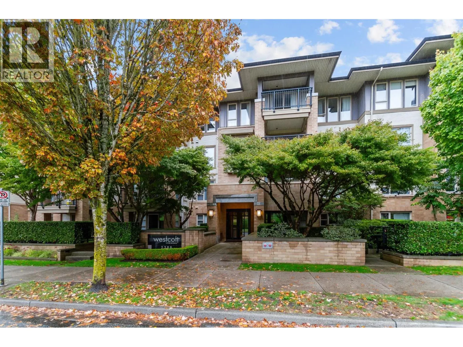 404 2388 WESTERN PARKWAY