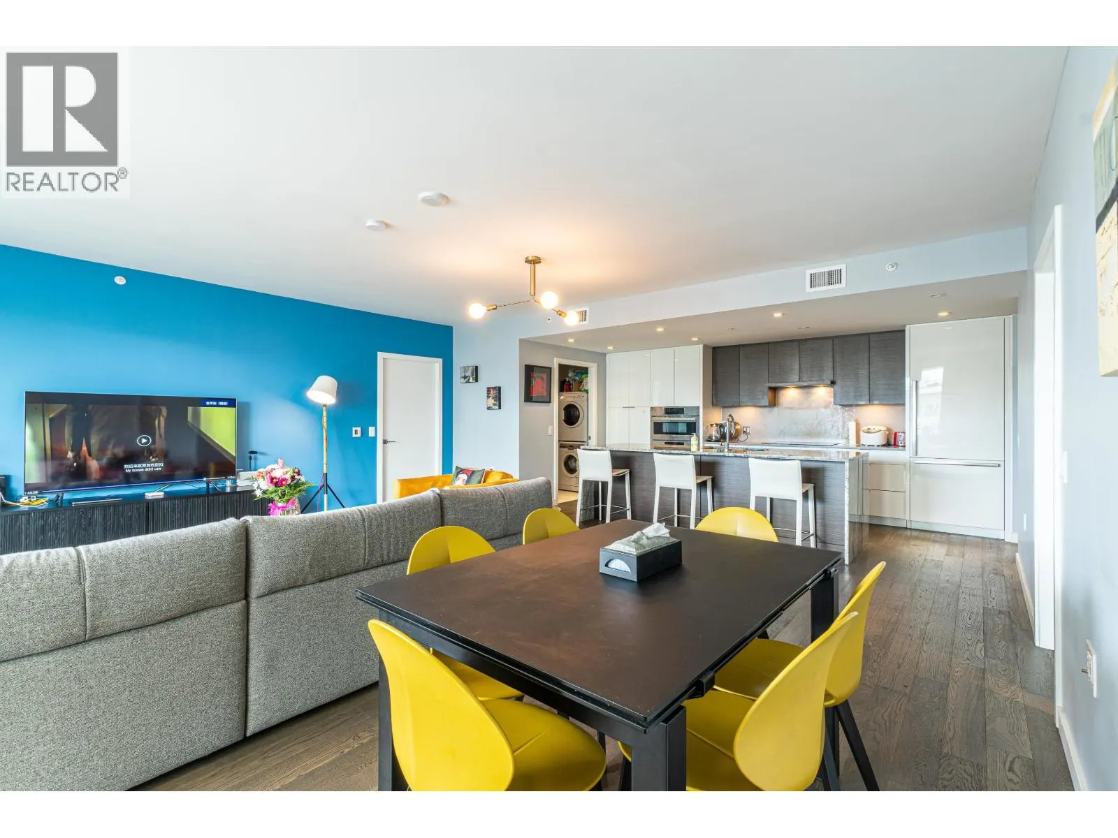 1106 1688 PULLMAN PORTER STREET