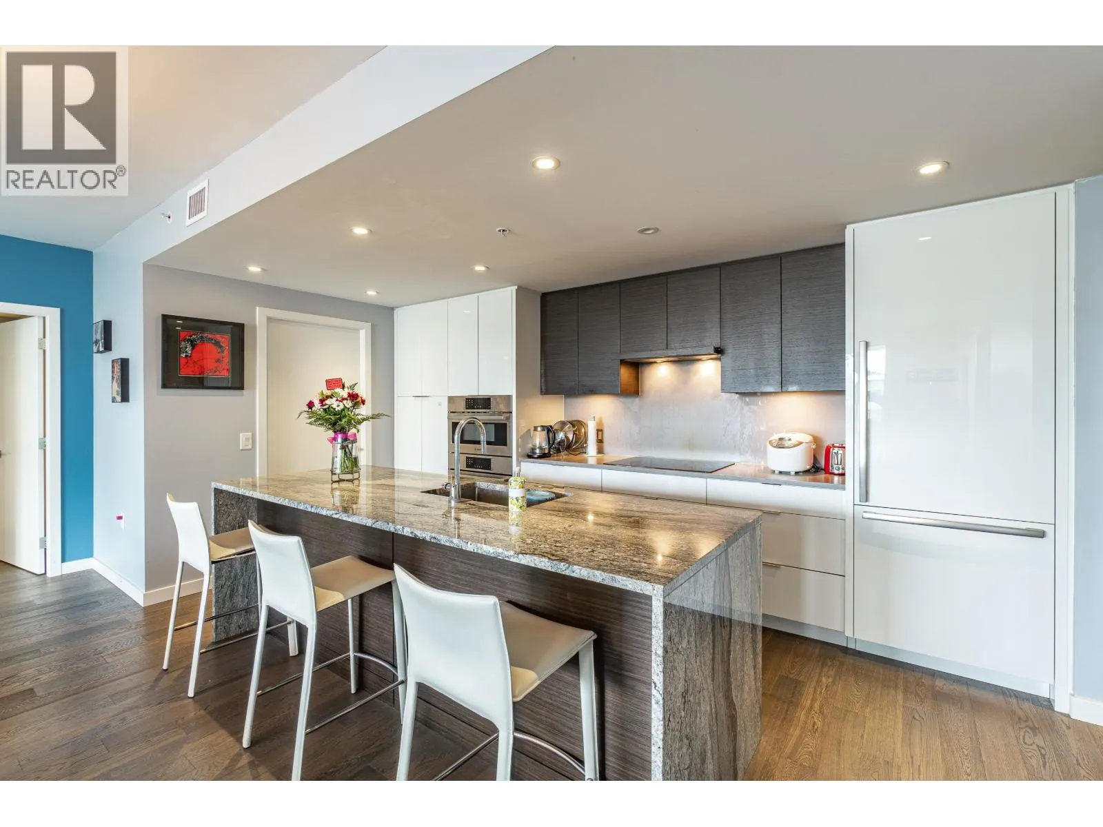 1106 1688 PULLMAN PORTER STREET