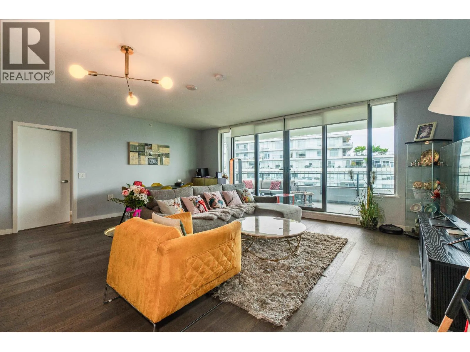 1106 1688 PULLMAN PORTER STREET