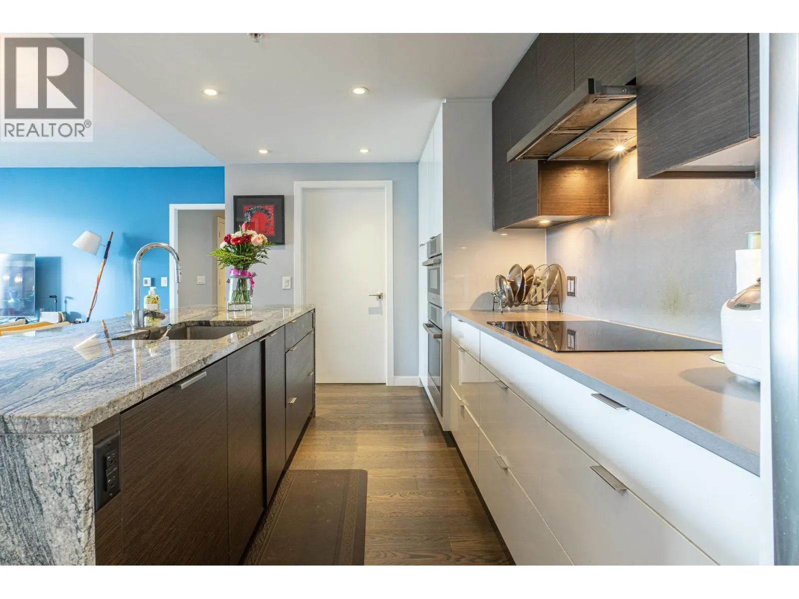 1106 1688 PULLMAN PORTER STREET