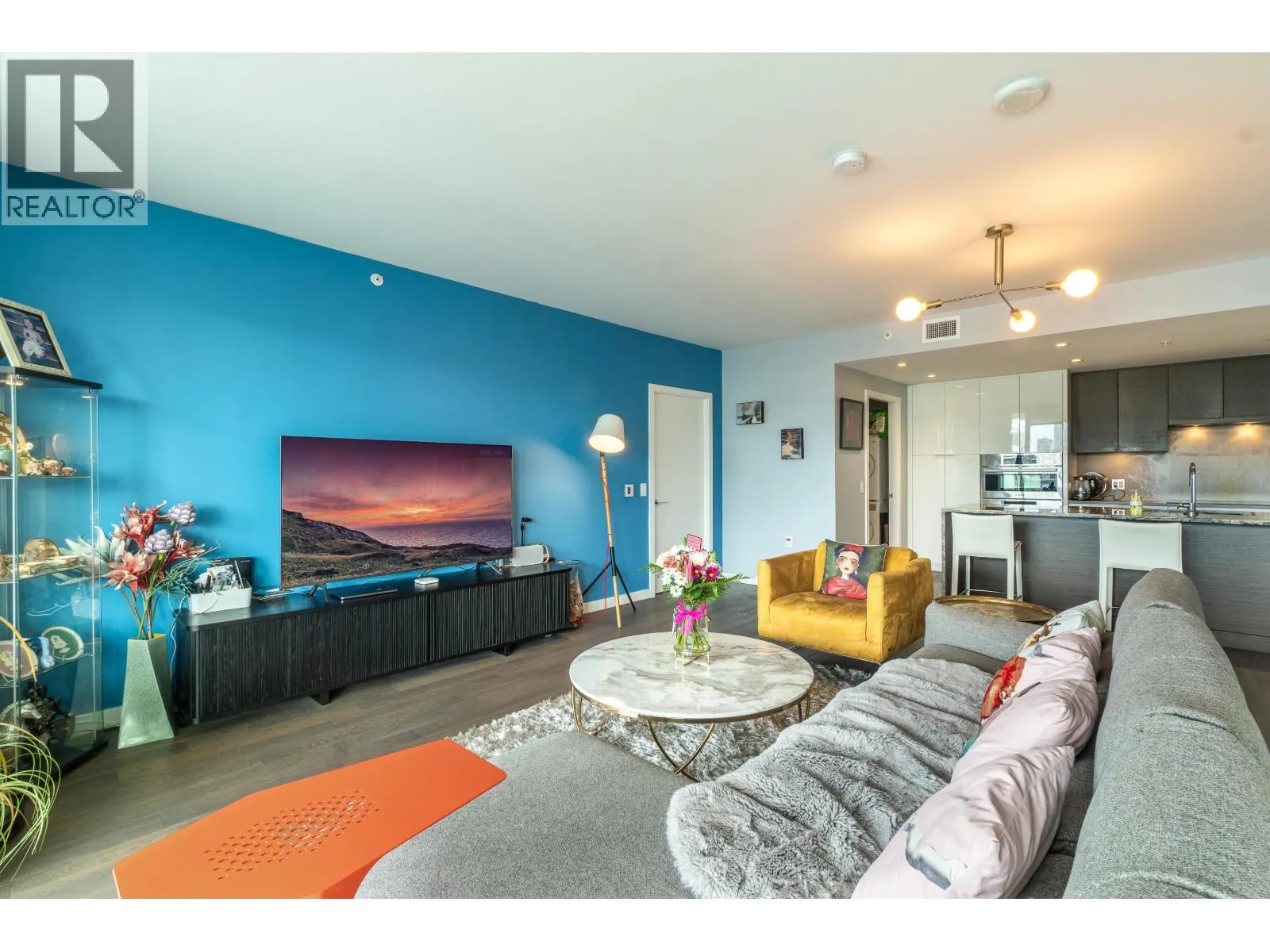 1106 1688 PULLMAN PORTER STREET