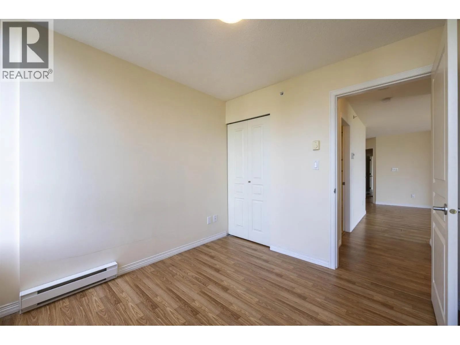 1001 5639 HAMPTON PLACE