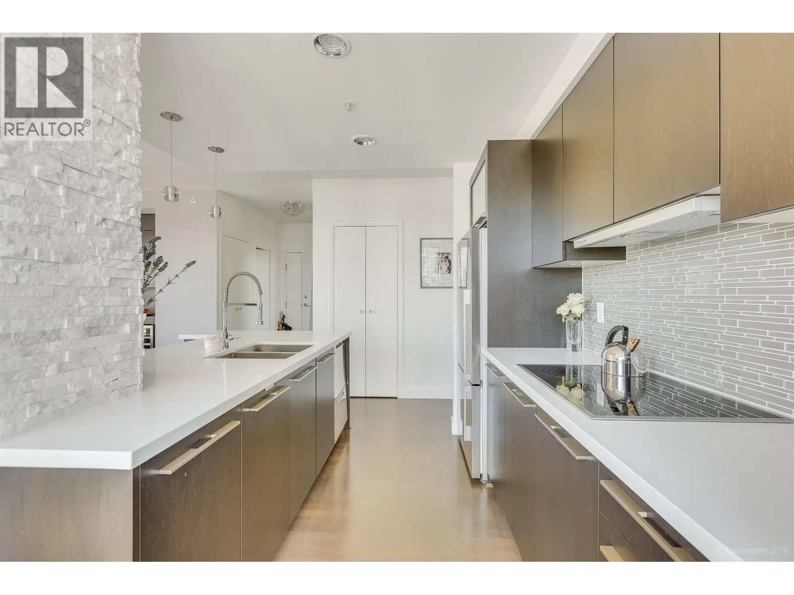 2903 1201 MARINASIDE CRESCENT