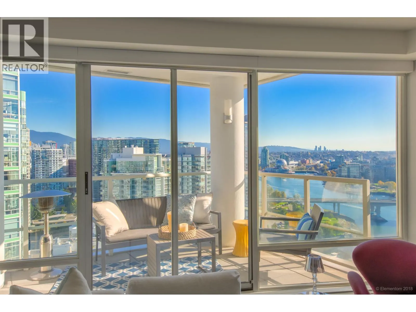 2903 1201 MARINASIDE CRESCENT